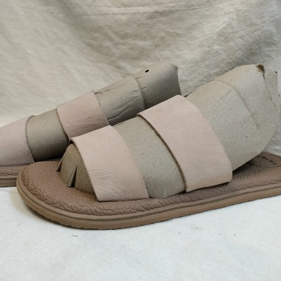 Sanuk Yoga Gora Slide with Leather straps - Picture 1 of 8
